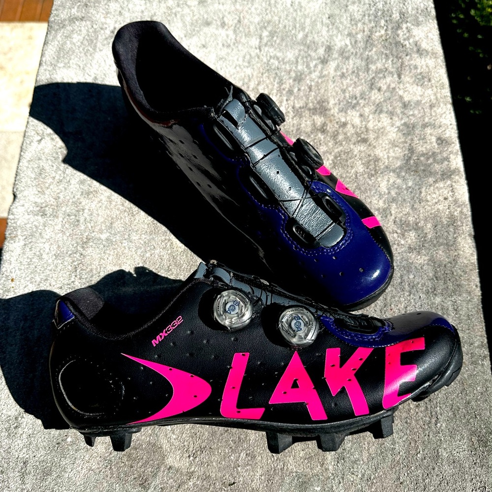 Lake MX332 mtb shoes. Custom. Lightly used size 43.5